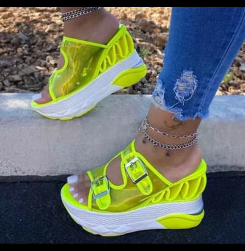 Sandale haute d'été